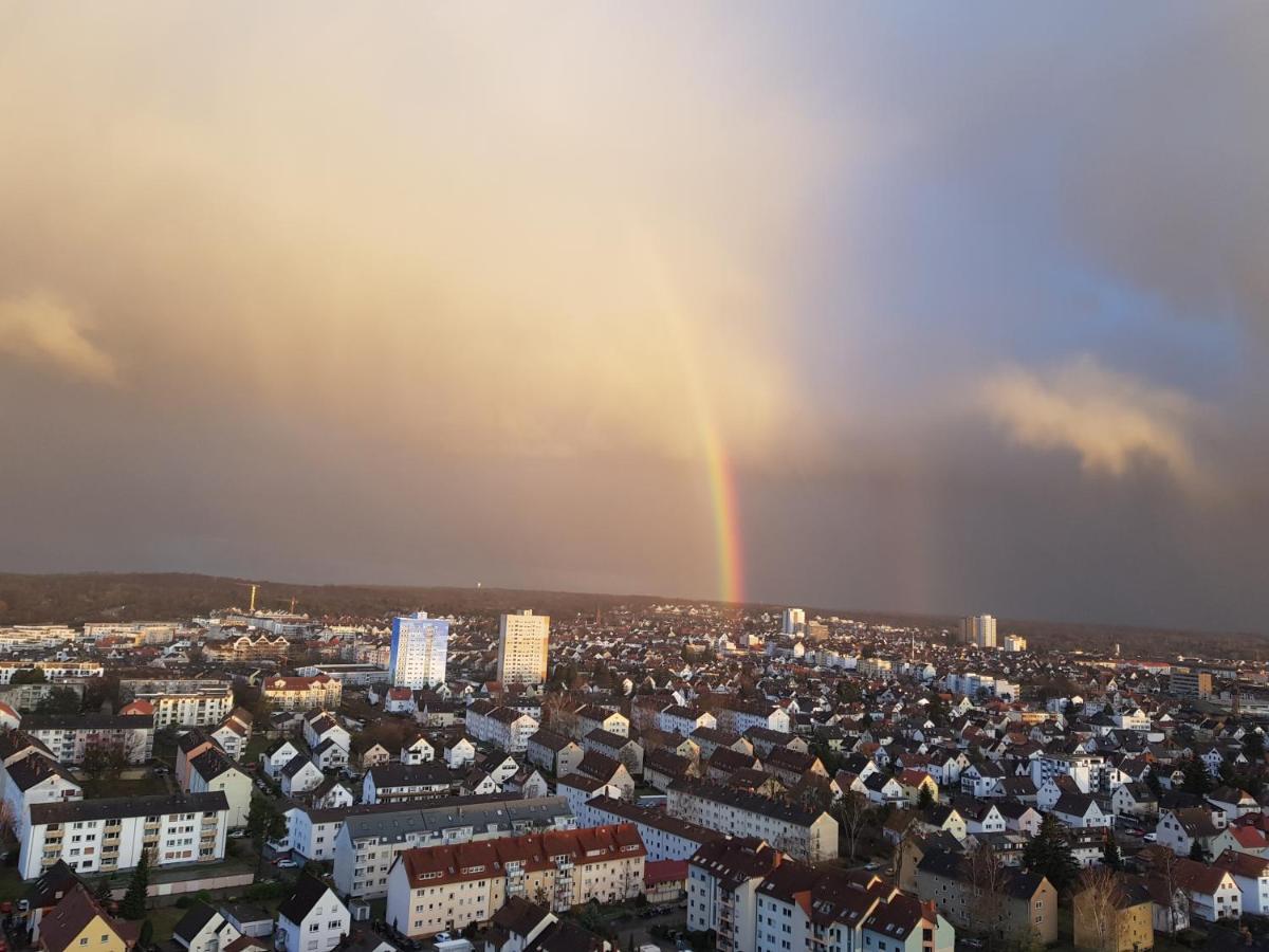 Skyline-Aussicht Und Fantastische Sonnenuntergaenge Apartment Langen  Luaran gambar